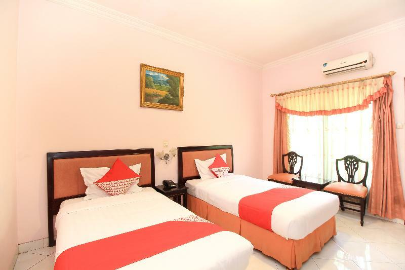 Kartika Syariah Homestay By Stayku Surabaya Ngoại thất bức ảnh